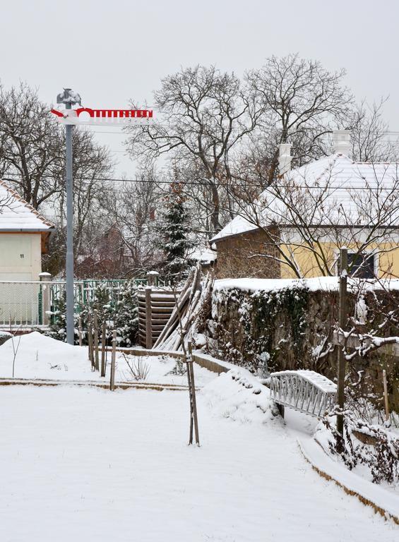 Nohab Apartman Badacsonytördemic Esterno foto